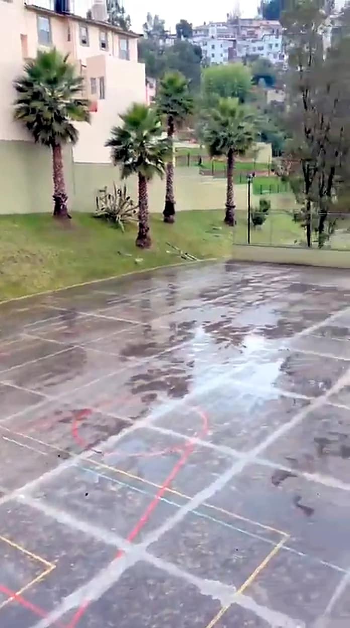 Canchas de fútbol y básquetbol del condominio